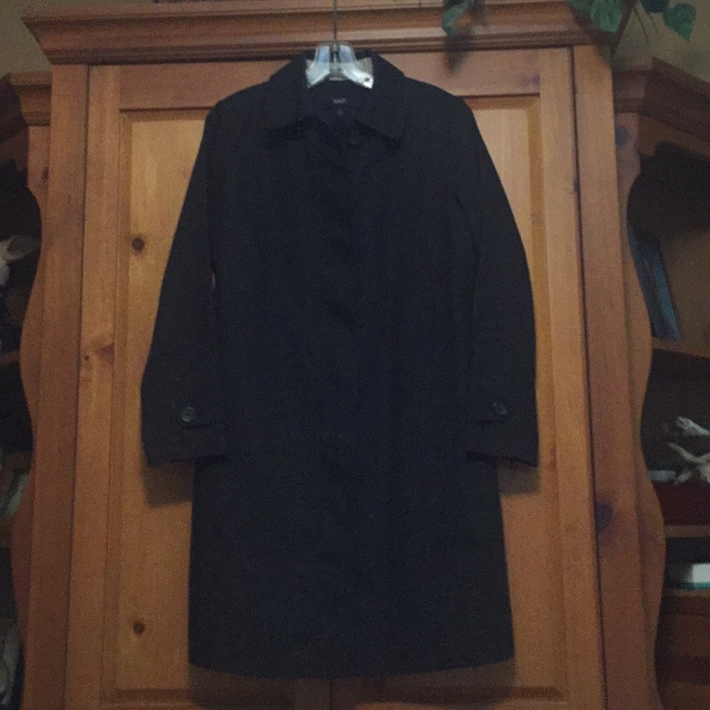 Gap trench.